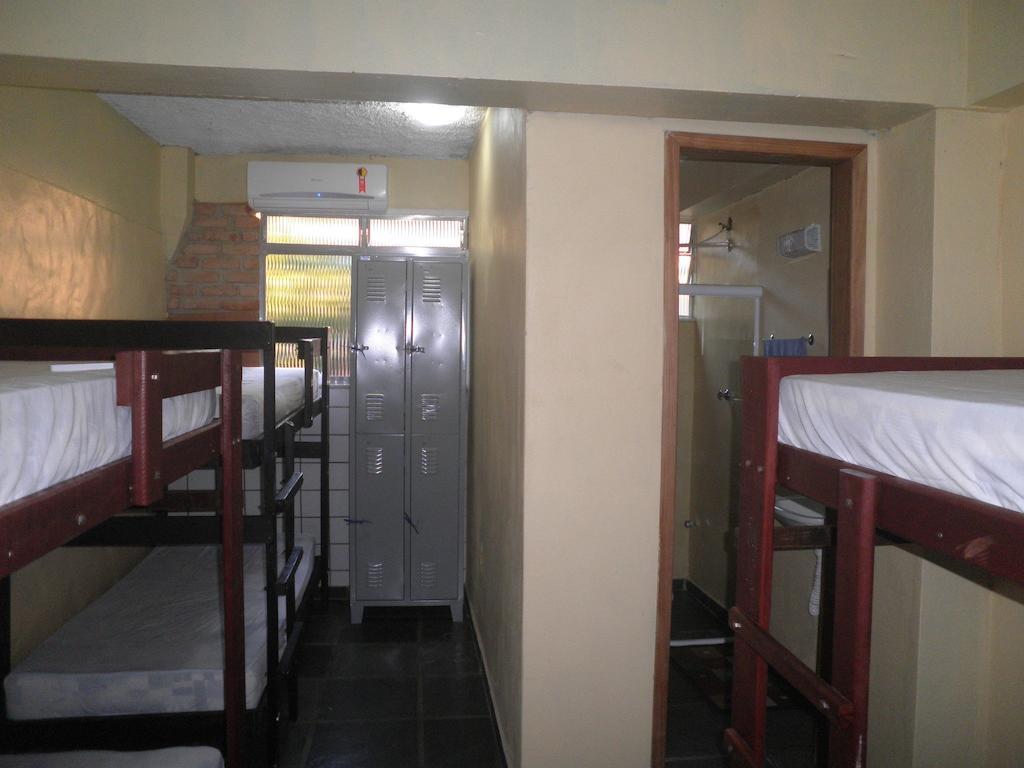 Hostel Barra Da Tijuca Tree House ריו דה ז'ניירו חדר תמונה