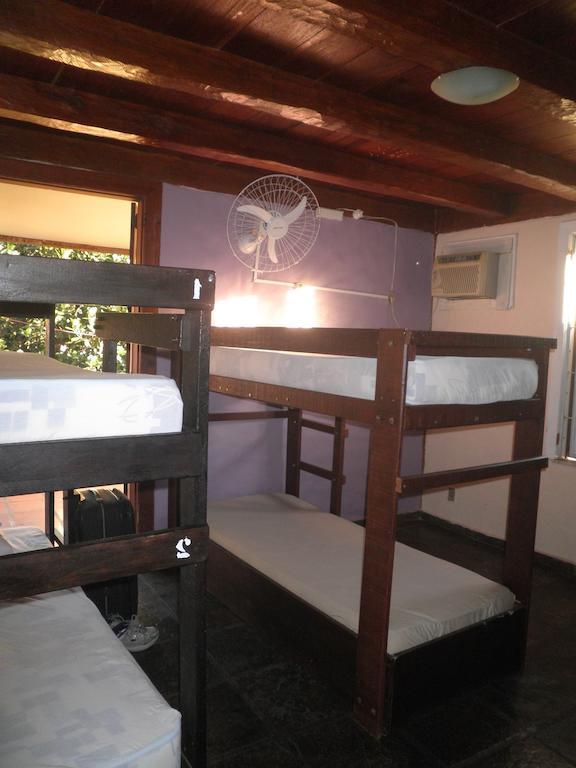 Hostel Barra Da Tijuca Tree House ריו דה ז'ניירו חדר תמונה