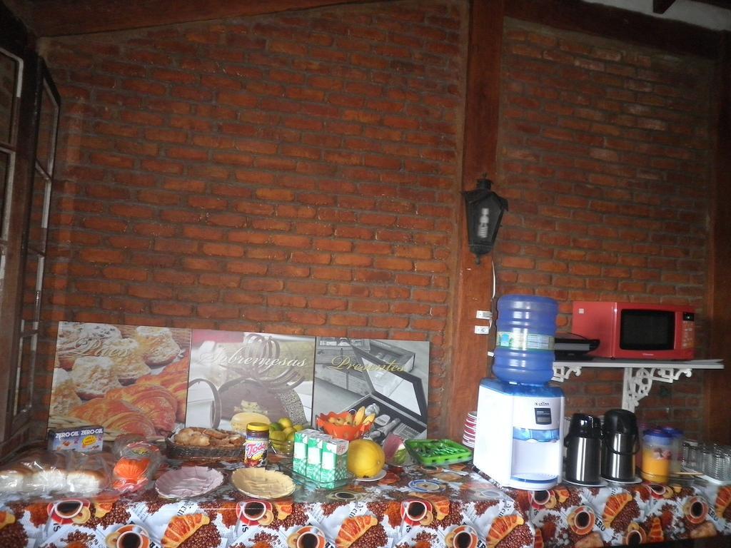 Hostel Barra Da Tijuca Tree House ריו דה ז'ניירו מראה חיצוני תמונה